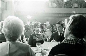 Image description is not available for 1969.063